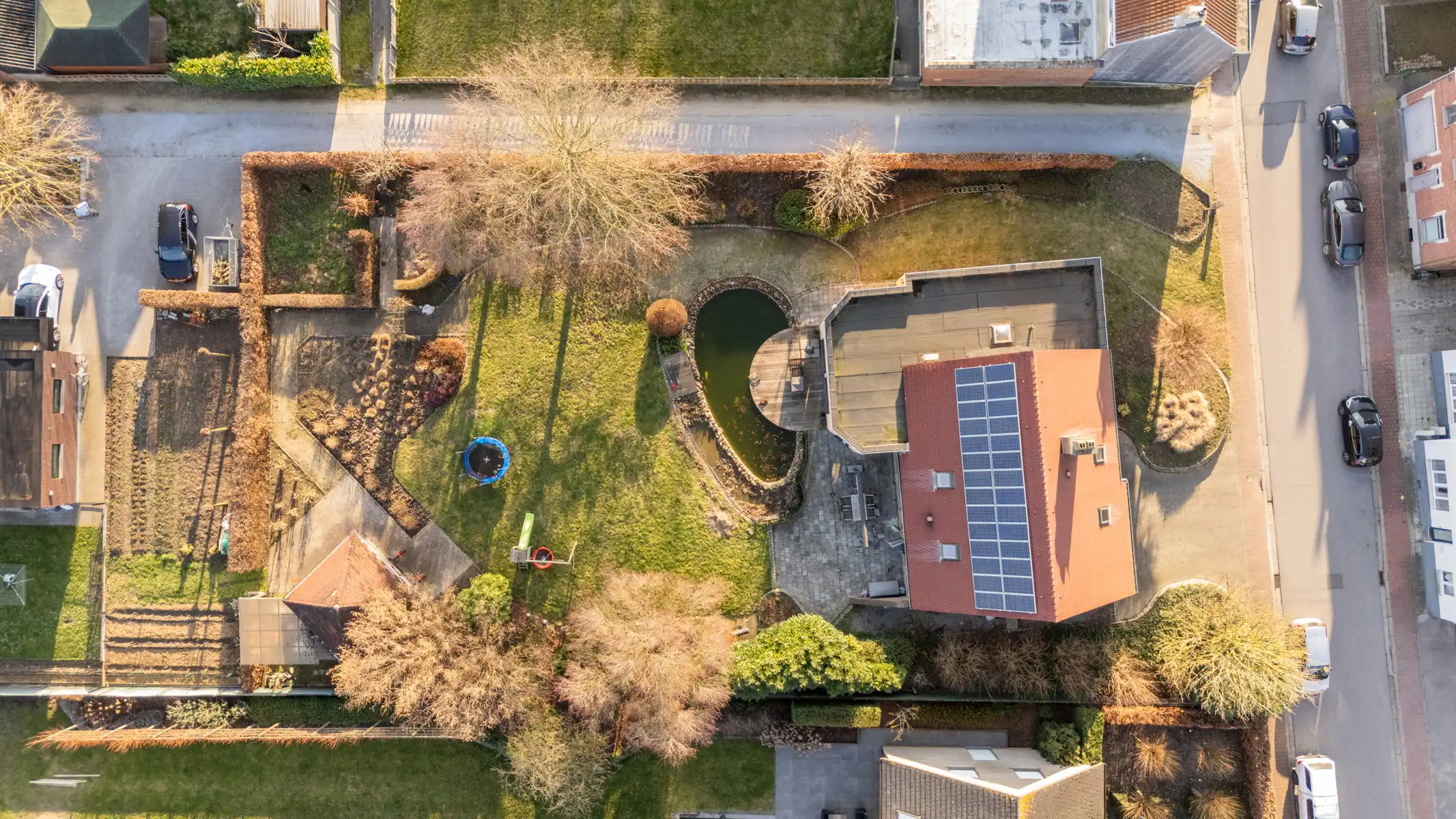 Villa met 5 slaapkamers, 3 badkamers en tuin foto 5