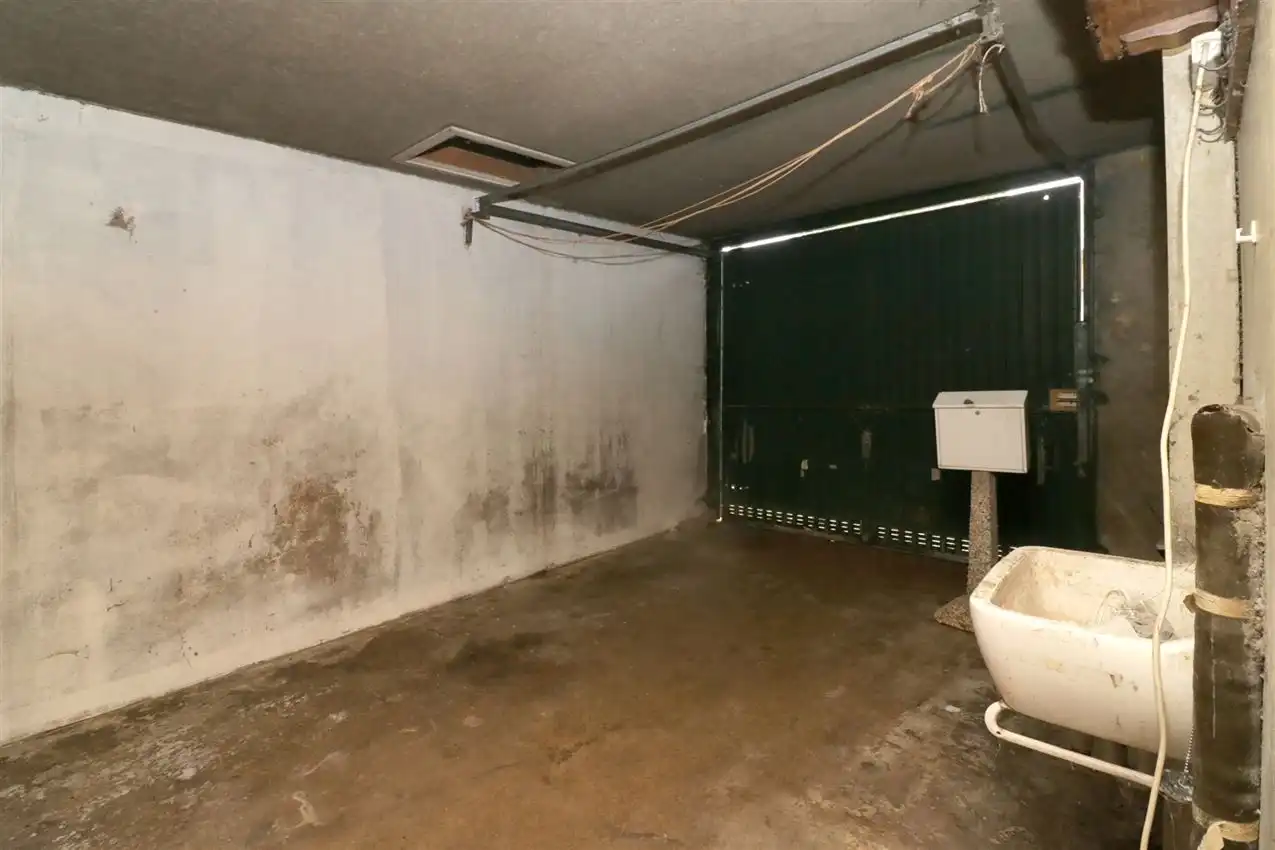 karaktervol, geliefde ligging, 6 slpk, te renoveren foto 25