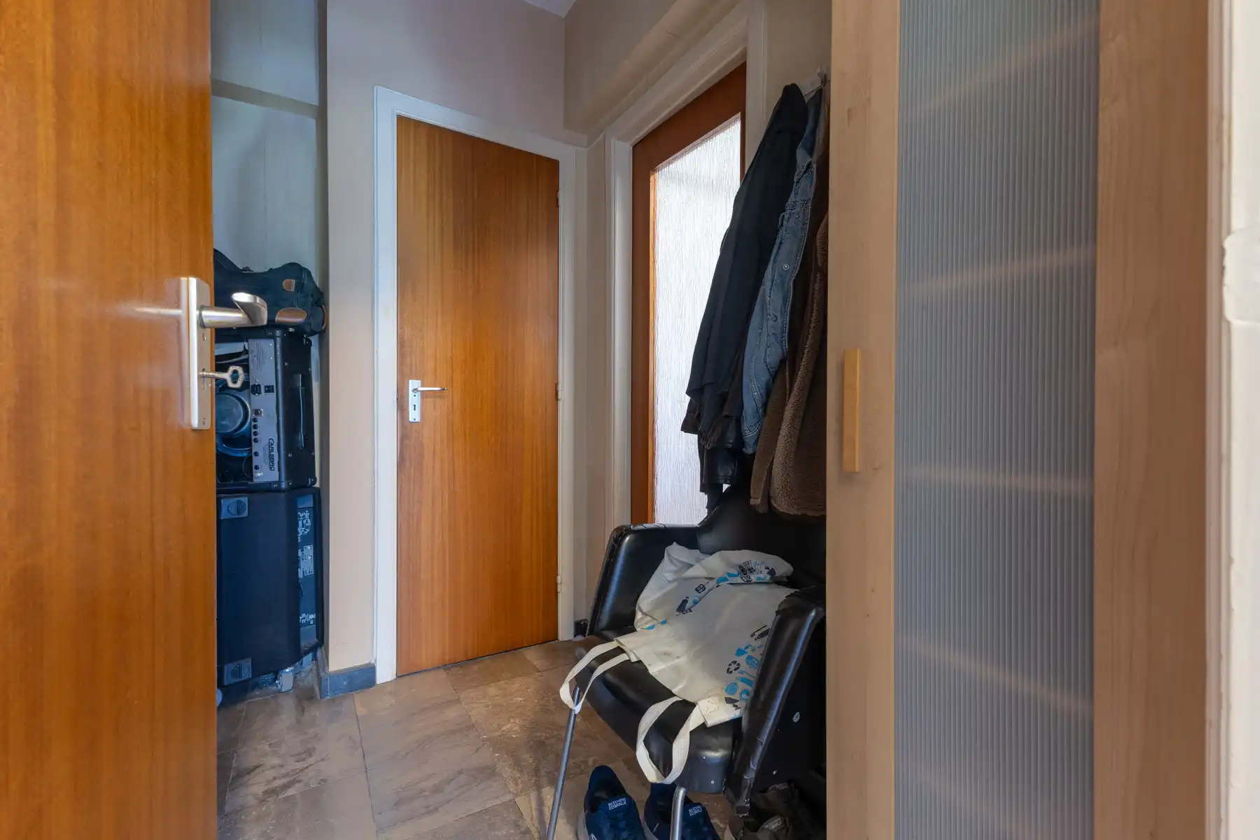 Gunstig gelegen studio met terras foto 7