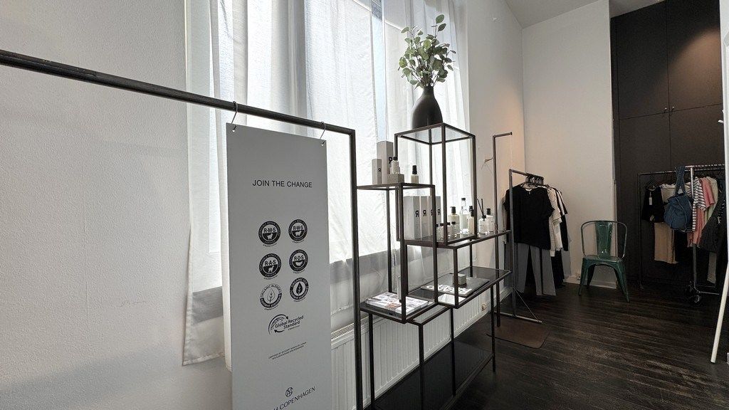 Kantoorruimte te huur in burgershuis aan kaai in Antwerpen foto 7