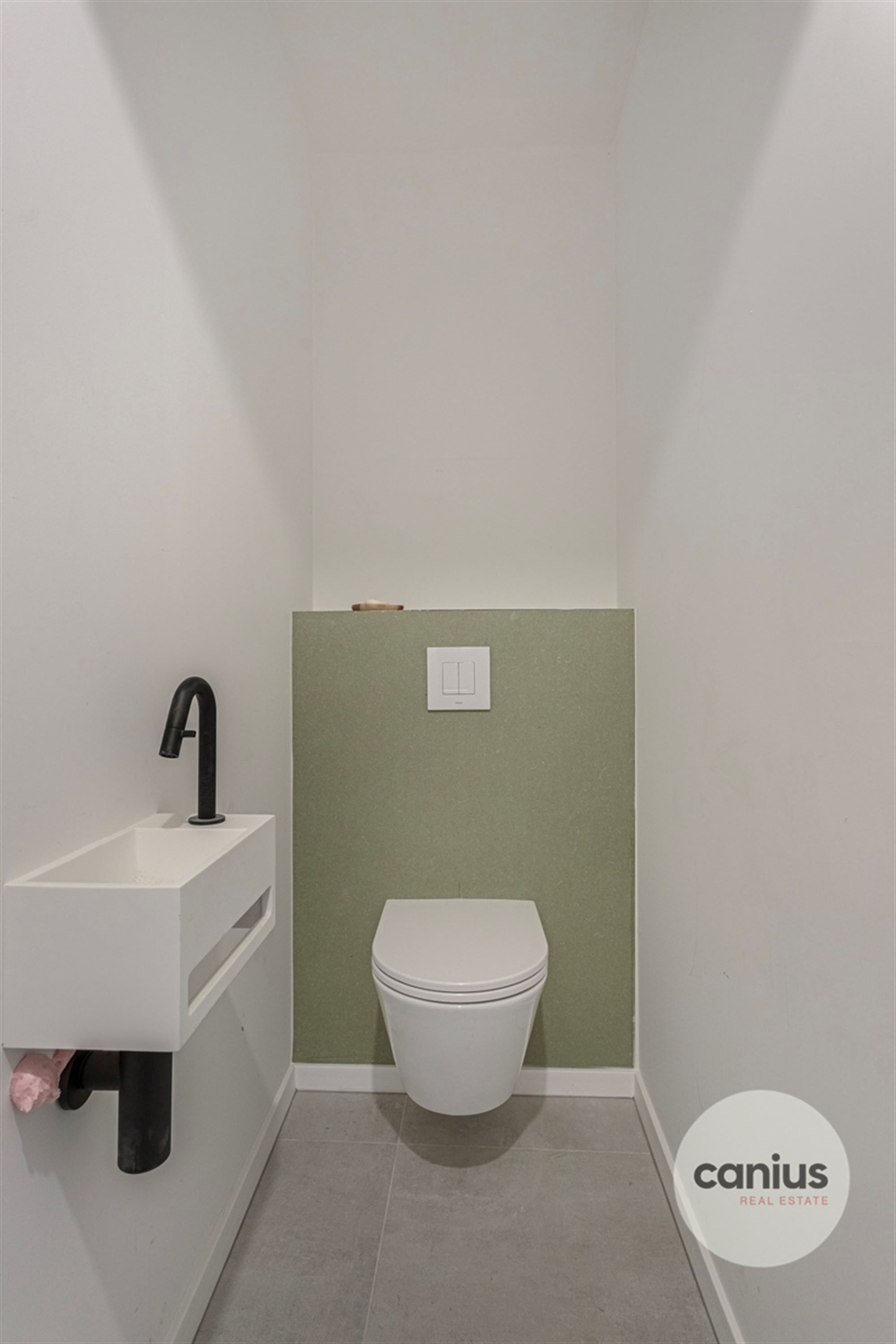 RUIM APPARTEMENT OP EEN GUNSTIGE LOCATIE  foto 11
