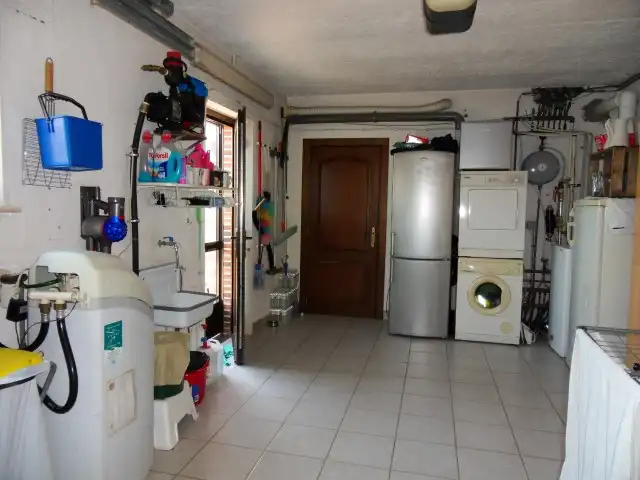 Villa-Landhuis met 4 slpkrs, bureel, 2 garages op 12 are foto 22