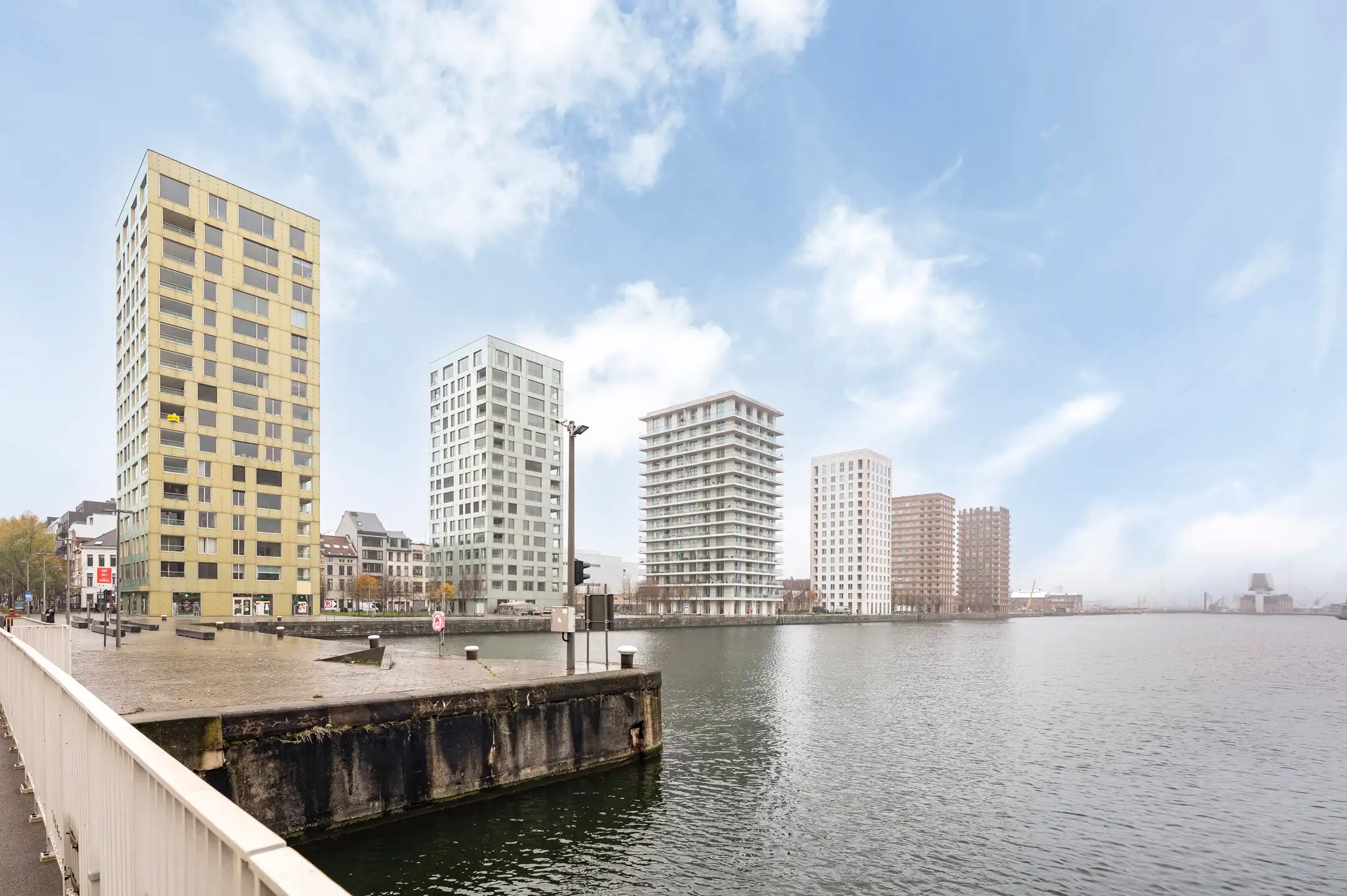 ANTWERPEN EILANDJE - Wonen aan het water foto 12