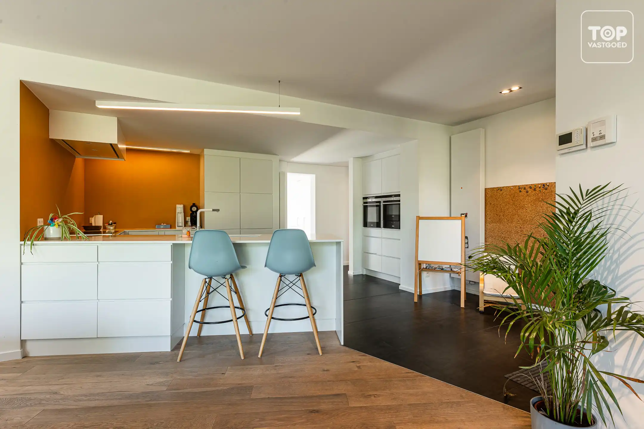 Woning met grote tuin en magazijn/loods, ideaal voor zelfstandigen!  foto 8