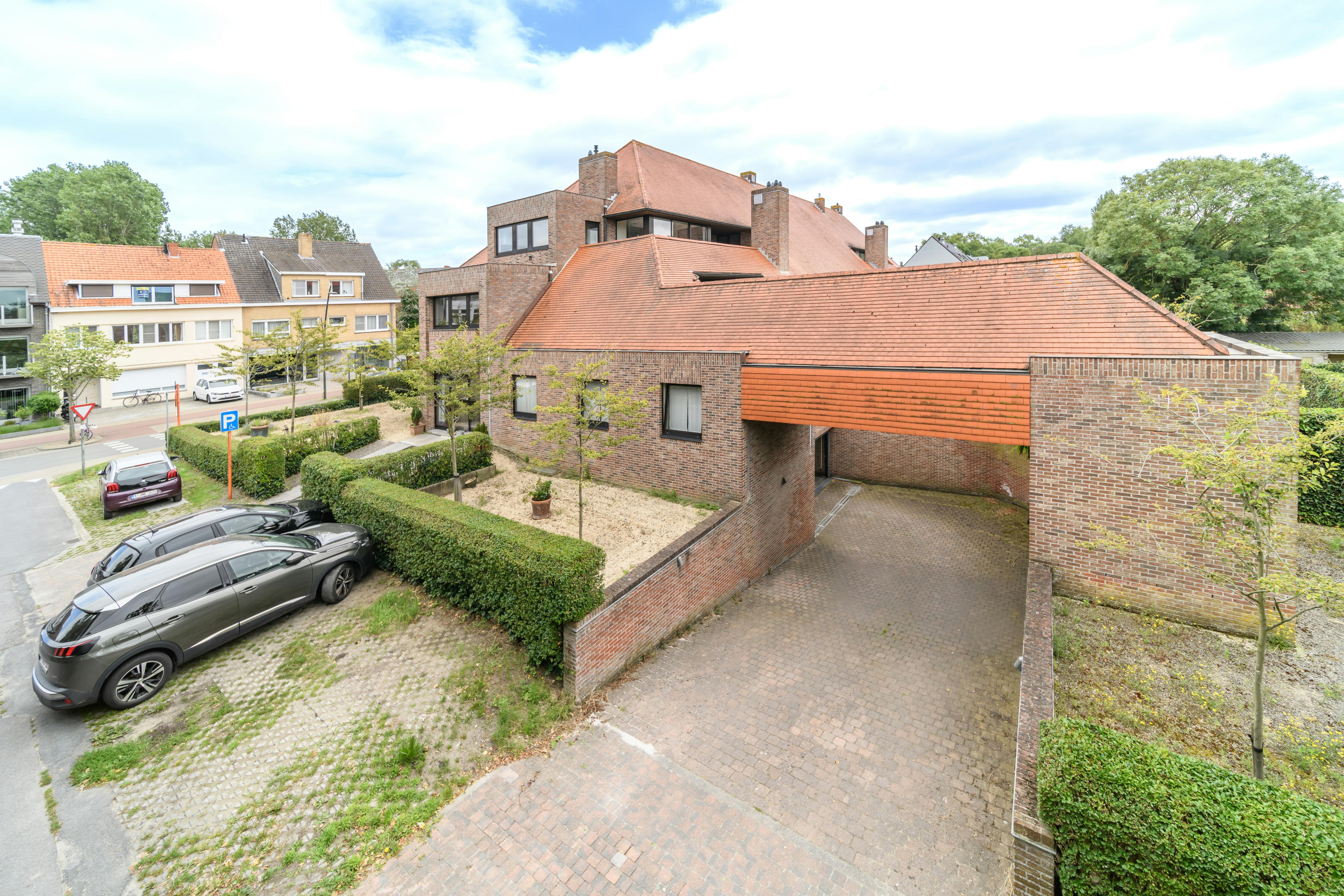 Appartement met 3 slaapkamers en ruim terras met tuin in Koksijde foto 15