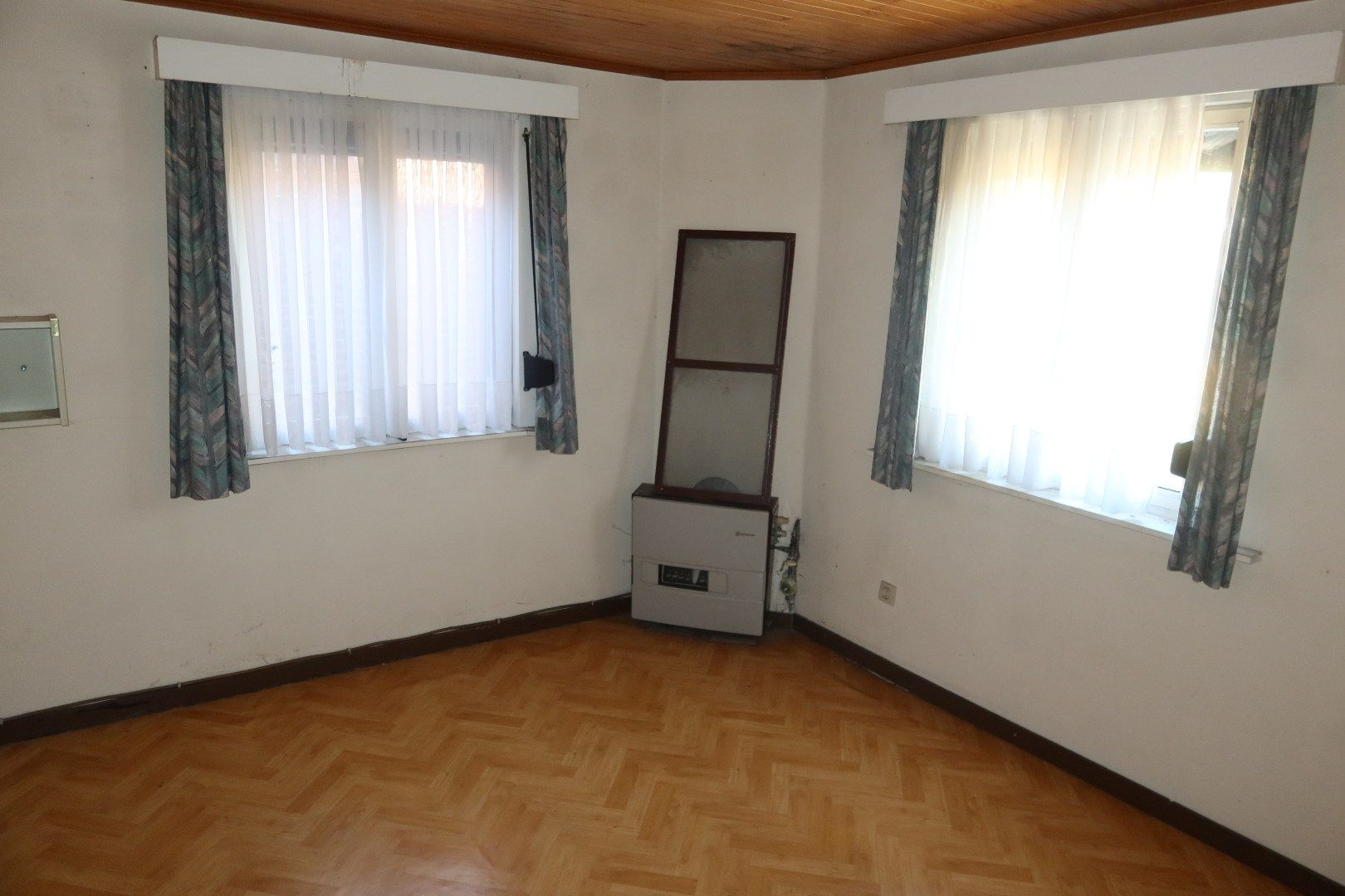 Te renoveren woning met 3 tot 4 slk en tuin foto 16
