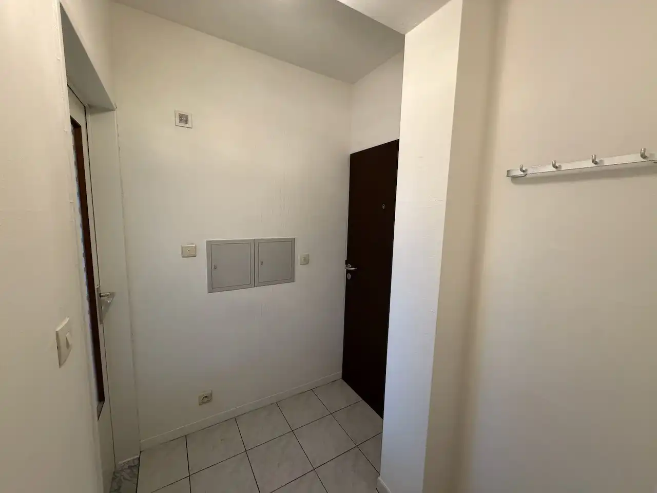 Genk-centrum, Dieplaan 29 bus 28 - Gezellig appartement met 1 slaapkamer (47 m2) en kelderberging. foto 12