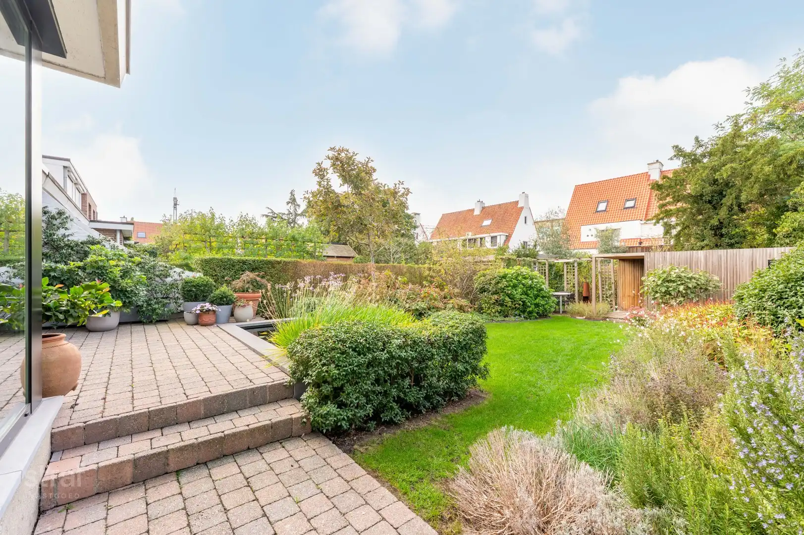 Tijdloze klasse op Linkeroever met zuidwest tuin foto 8