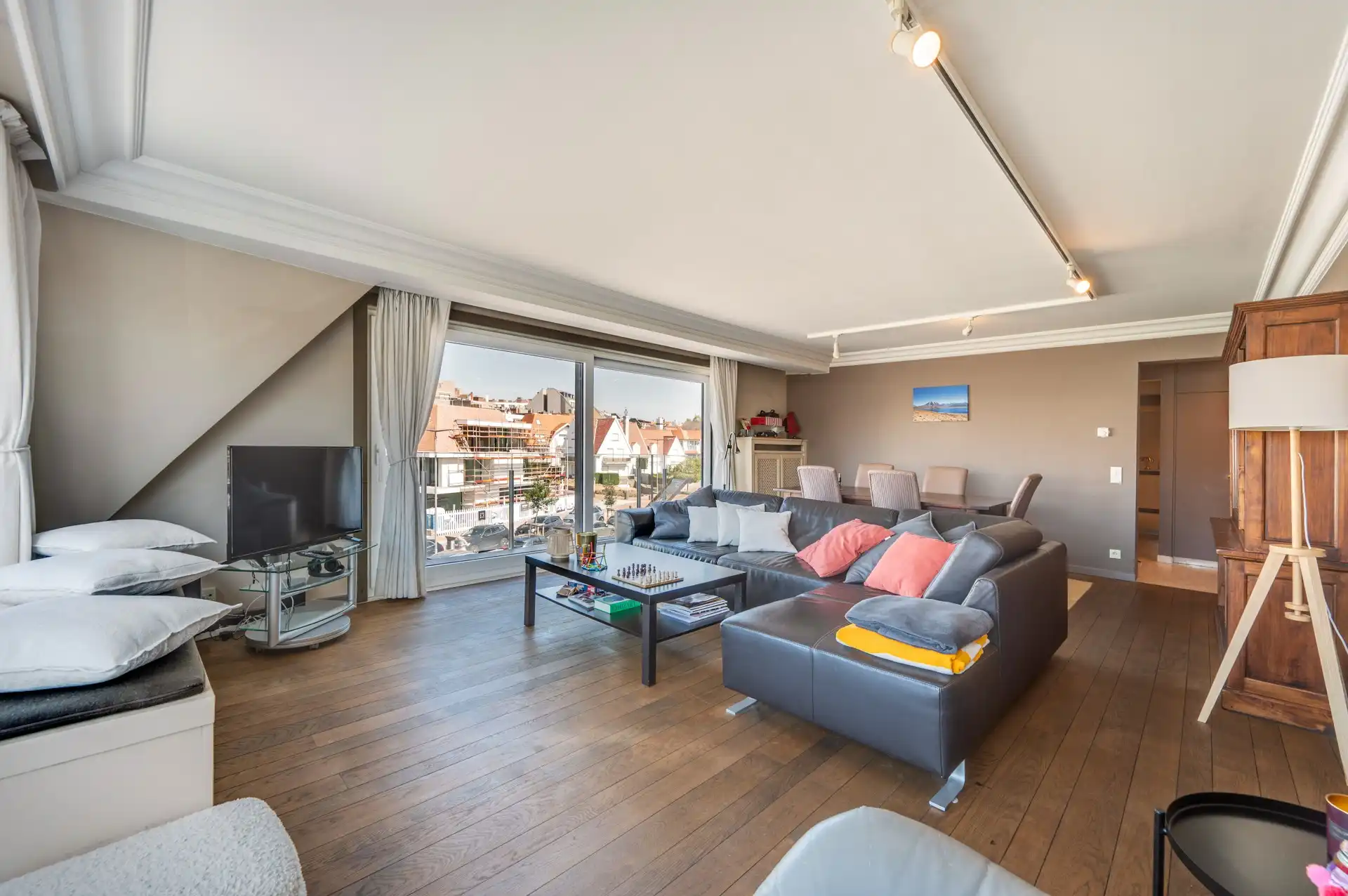 Gemeubeld : hoekappartement met verzichten aan het Casino! foto 5