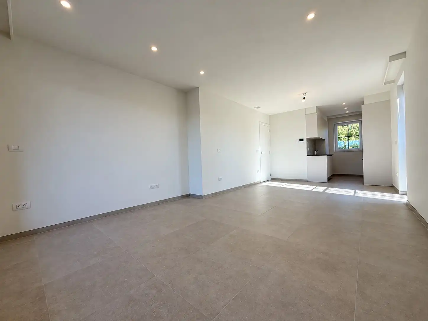 Nieuwbouwappartement te huur in centrum Nazareth foto 4
