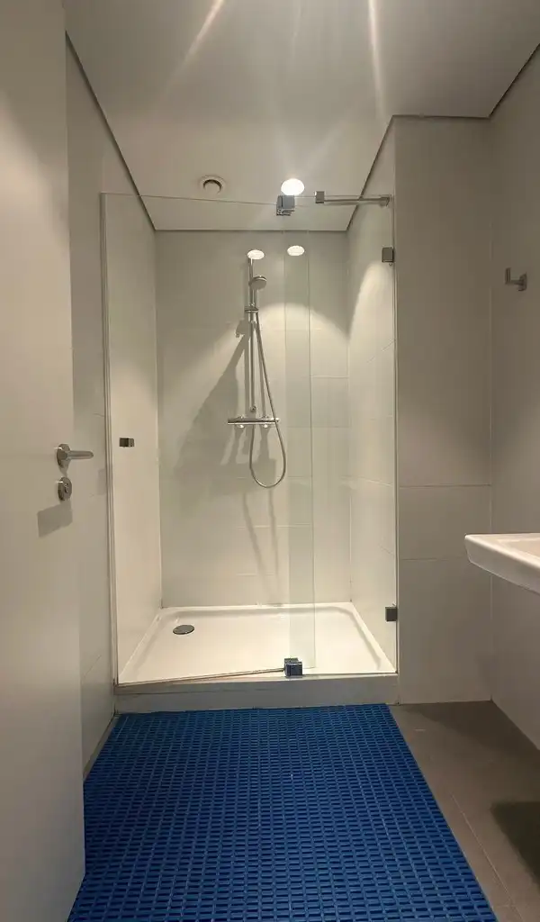 Gemeubelde kantoren met dienstverlening te huur in AA Tower te Zwijnaarde foto 20