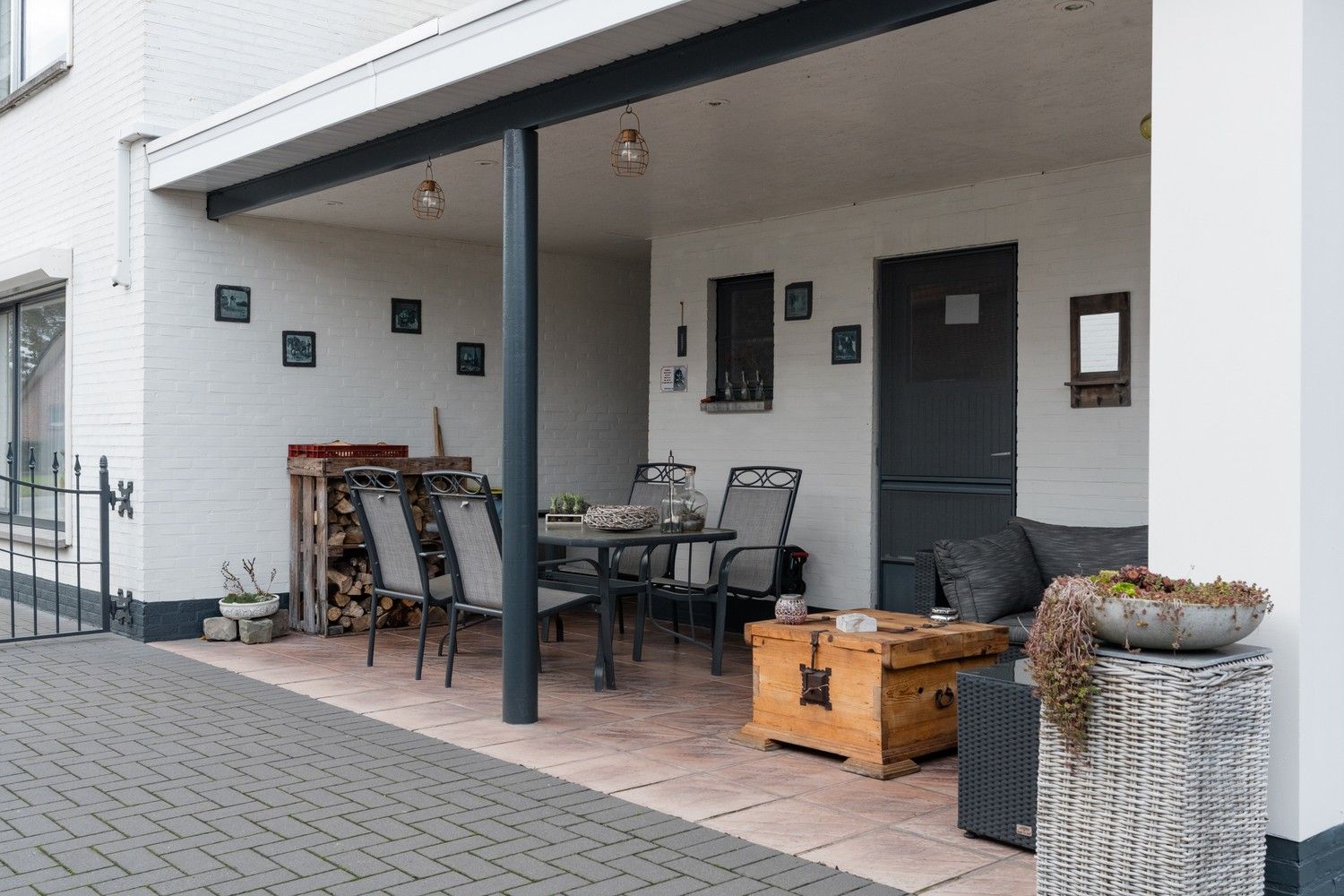 Vrijstaande woning met prachtig uitzicht op weilanden, rustige ligging nabij de Nederlandse grens! foto 41