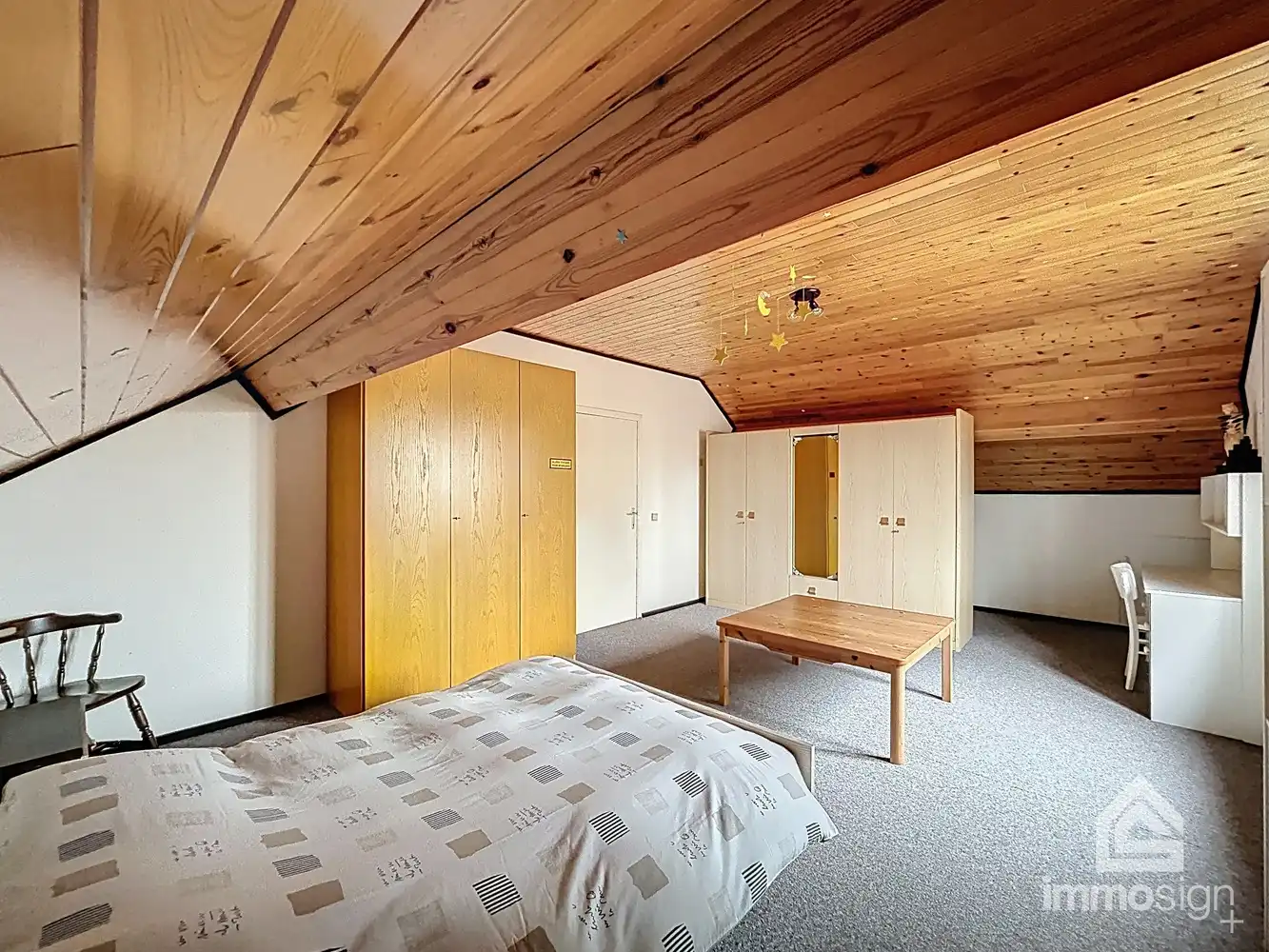 Charmante gezinswoning met landelijke uitstraling te Molenbeersel! foto 35