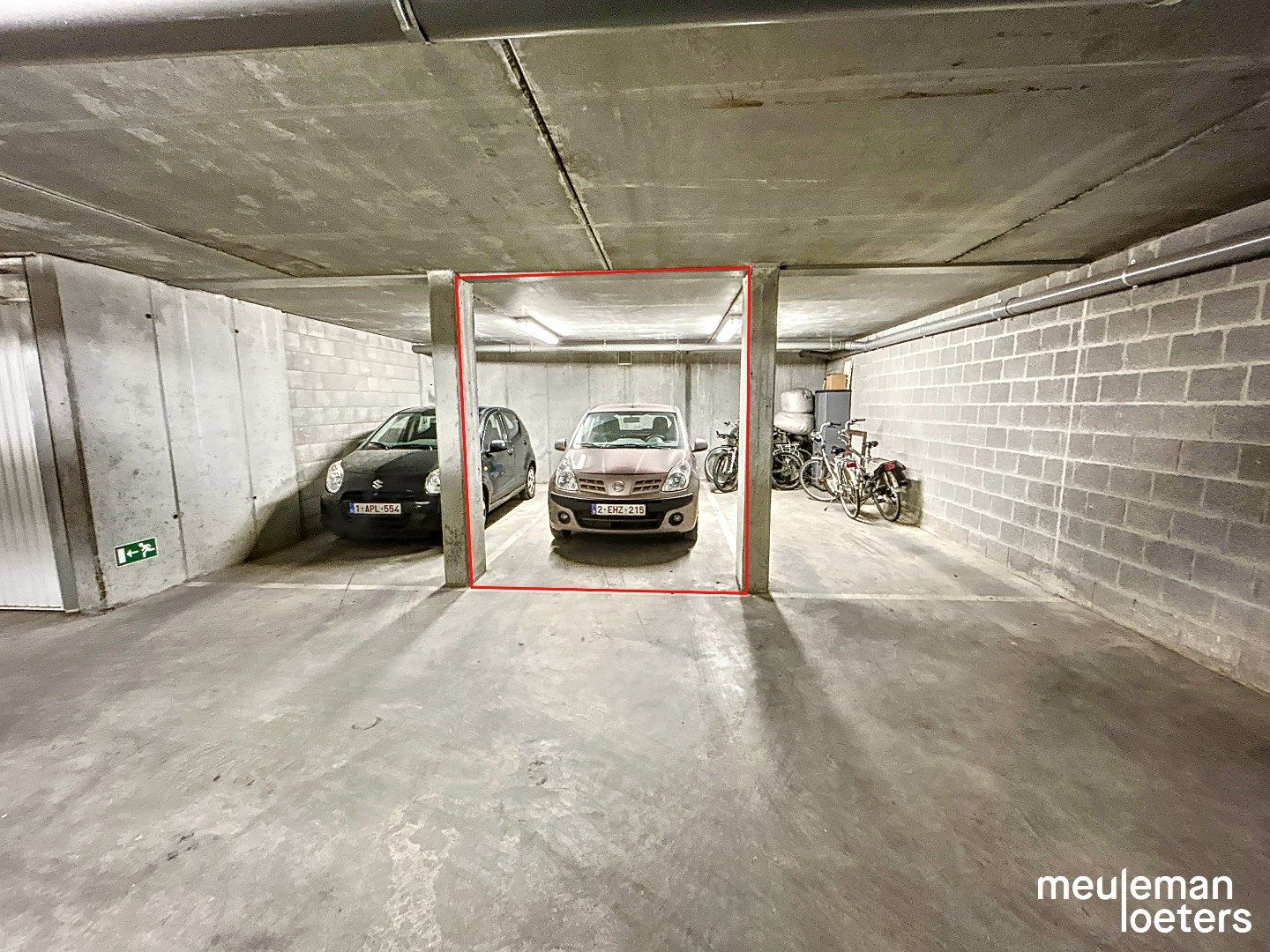 Uniek gemeubeld duplexappartement met garage  foto 16