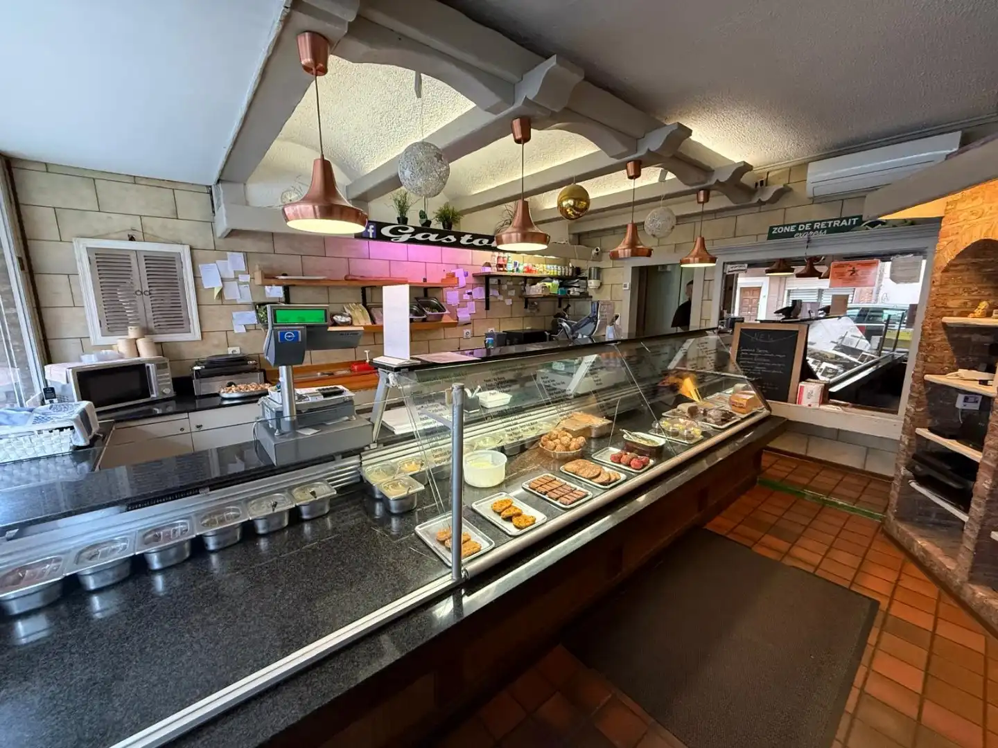 Een te renoveren opbrengsteigendom!! foto 2