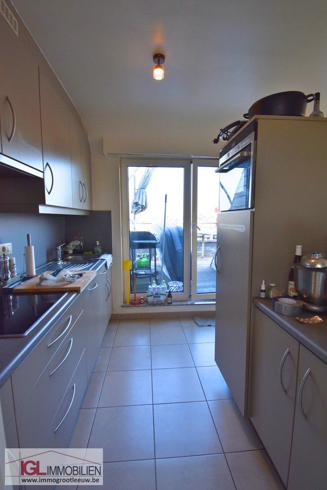 Dakappartement met terras te huur foto 6