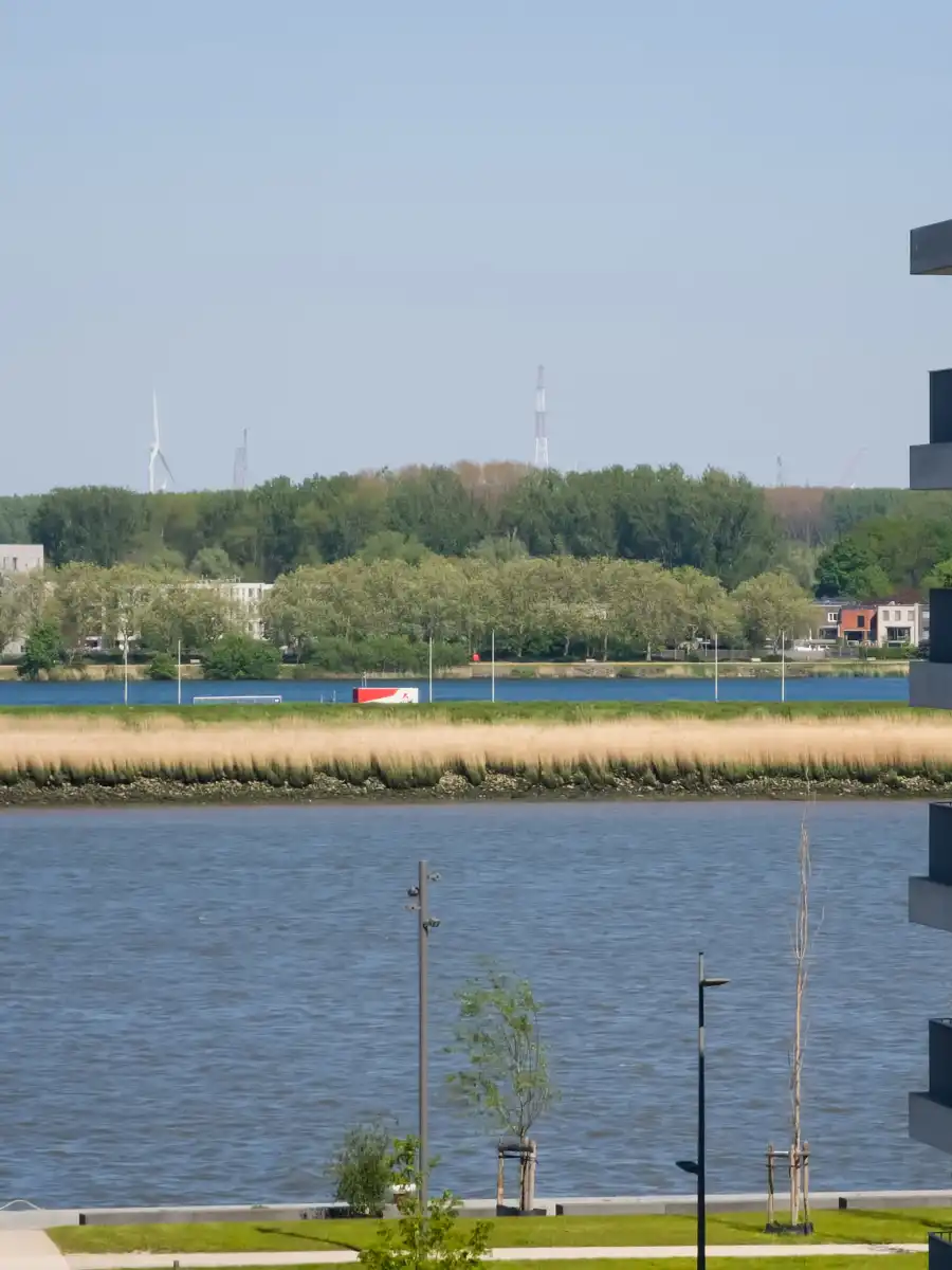 Gezelig lichtrijk 3 kamer appartement foto 8