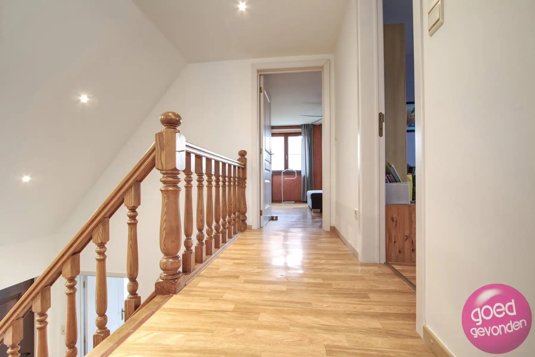 GEZINSWONING - OB - 4 SLK - TUIN - TERRAS - GARAGE - PARKING foto 23