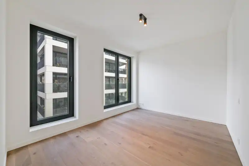 Modern nieuwbouwappartement te koop in Roeselare met gunstige oriëntatie foto 6