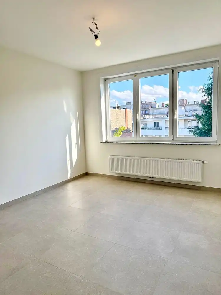 Appartement te Ganshoren van 100 m2 foto 8