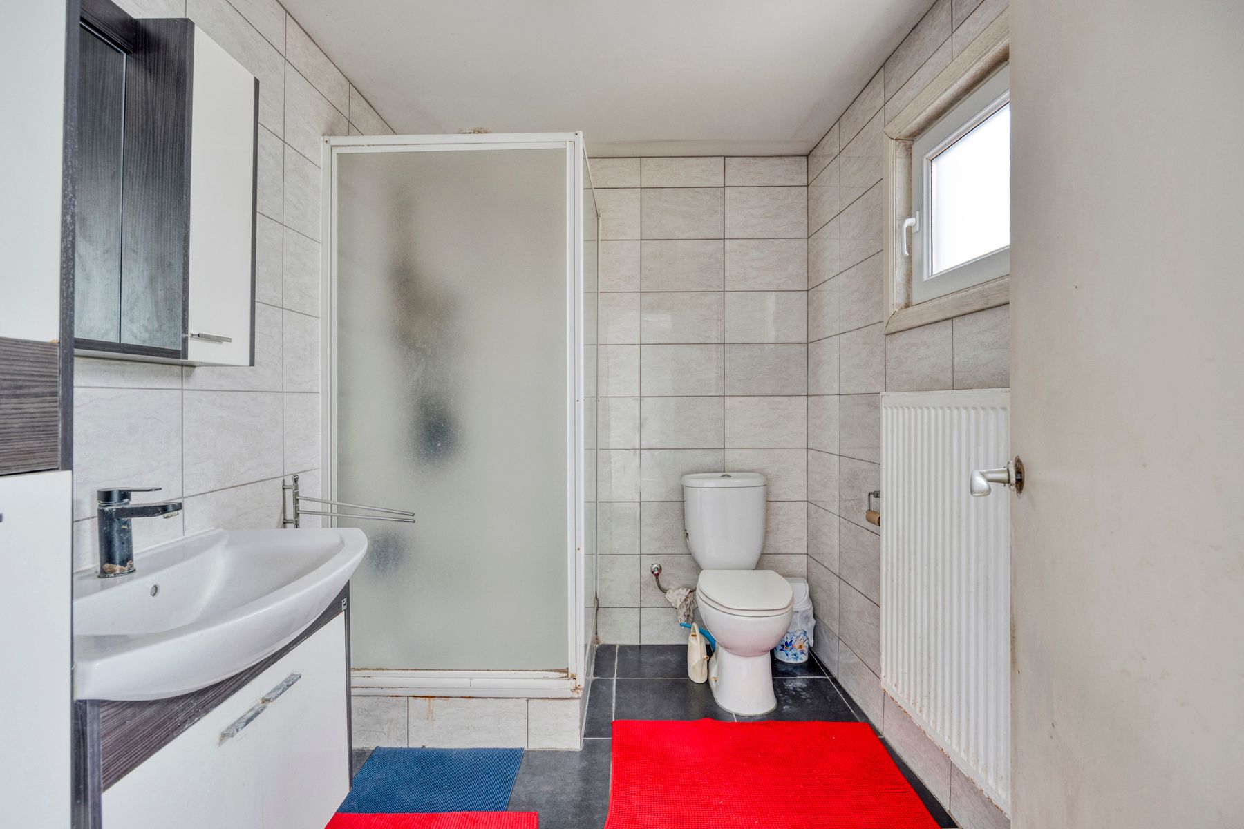 Ruime woning met tuin en handelsruimte in Lokeren foto 5