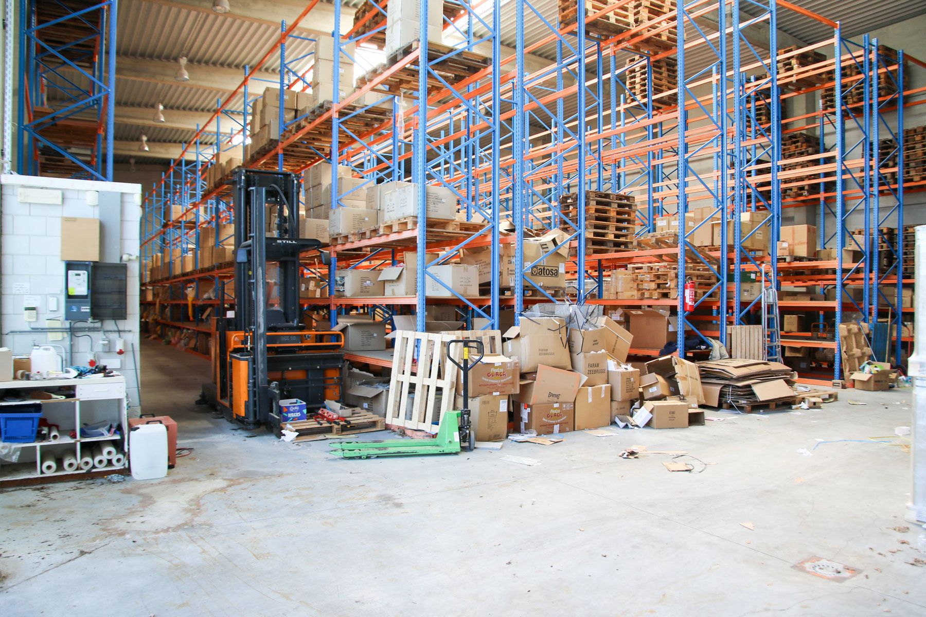 Industrieel gelegen bedrijfsgebouw van 845 m² foto 5