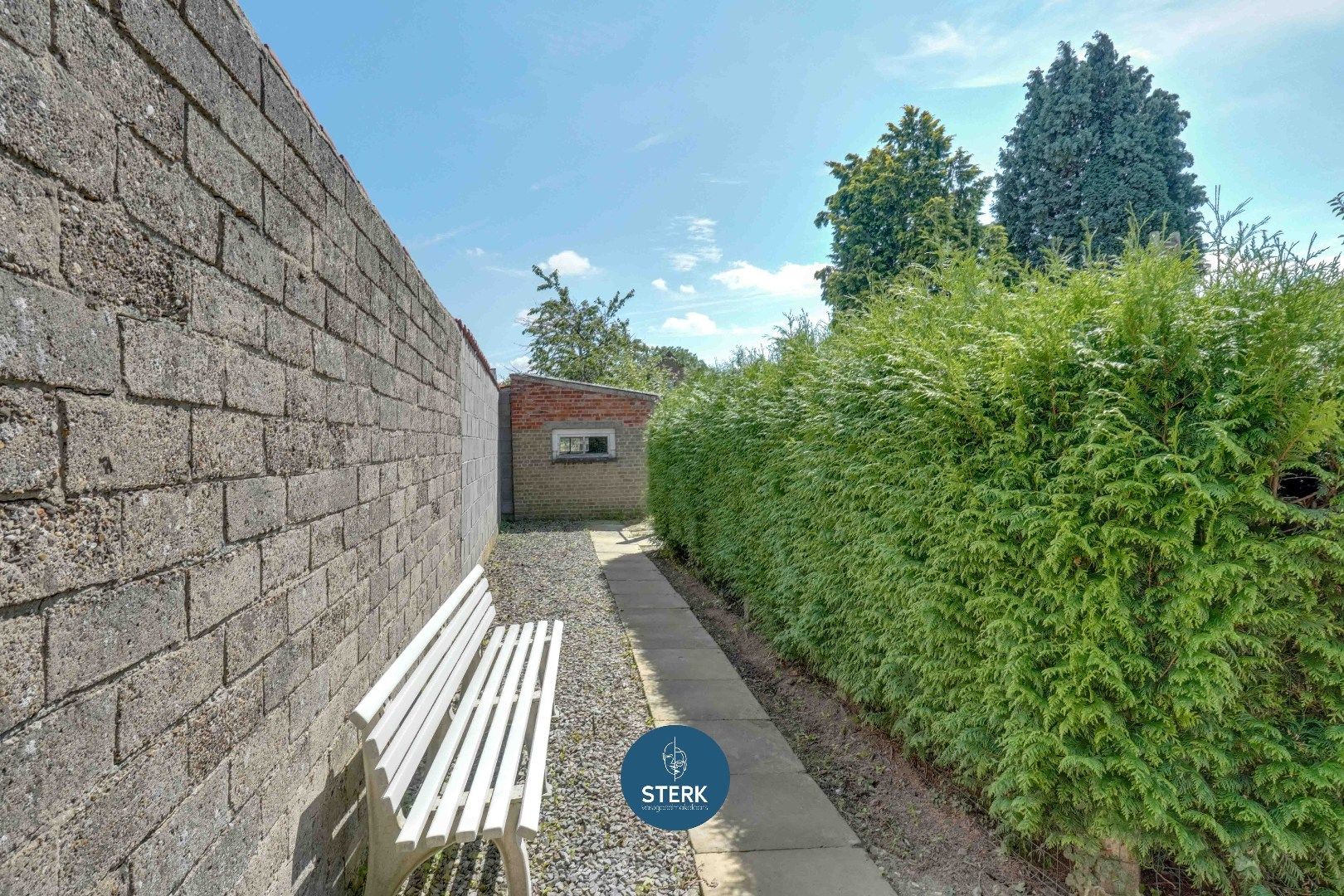 TE RENOVEREN WONING MET DIEPE TUIN OP EEN CENTRALE LOCATIE TE VELDWEZELT !   foto 22