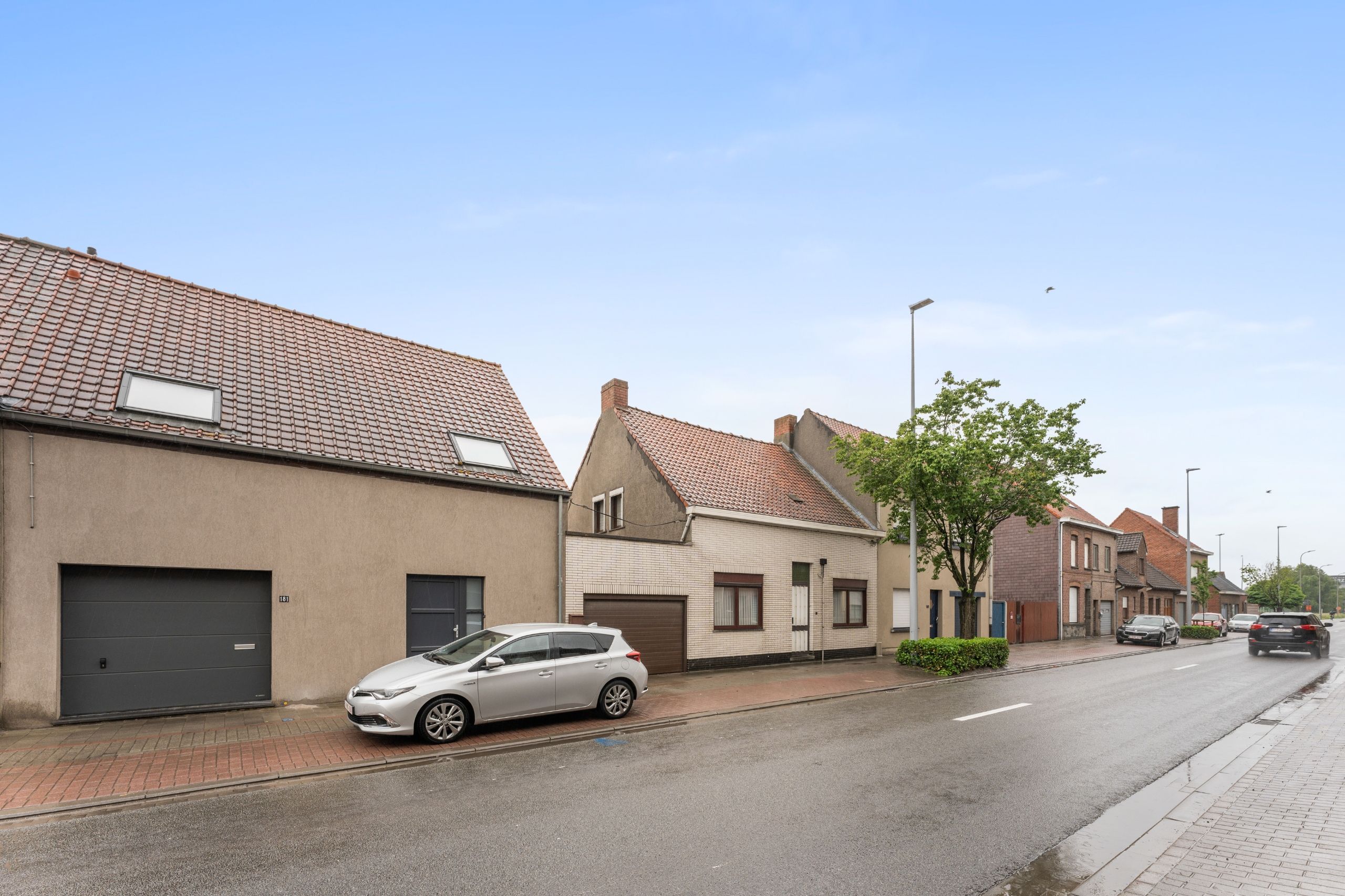 Te renoveren woning aan de rand van Deerlijk met zeer ruime garage op 262m2 foto 18