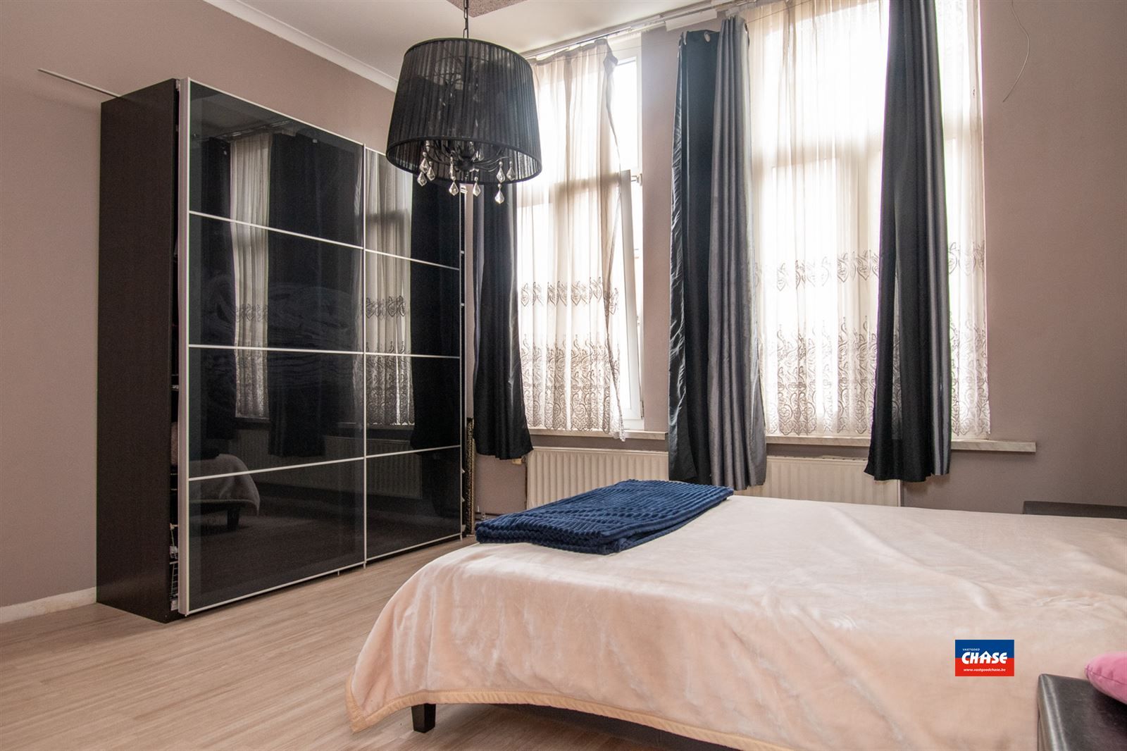 Ruime herenwoning met 4 slaapkamers en stadstuintje foto 9
