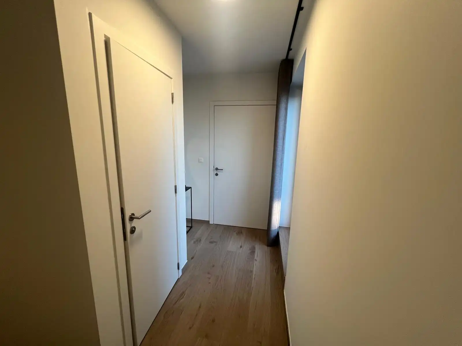 Modern 2 slaapkamerappartement in Maasmechelen met parking foto 2