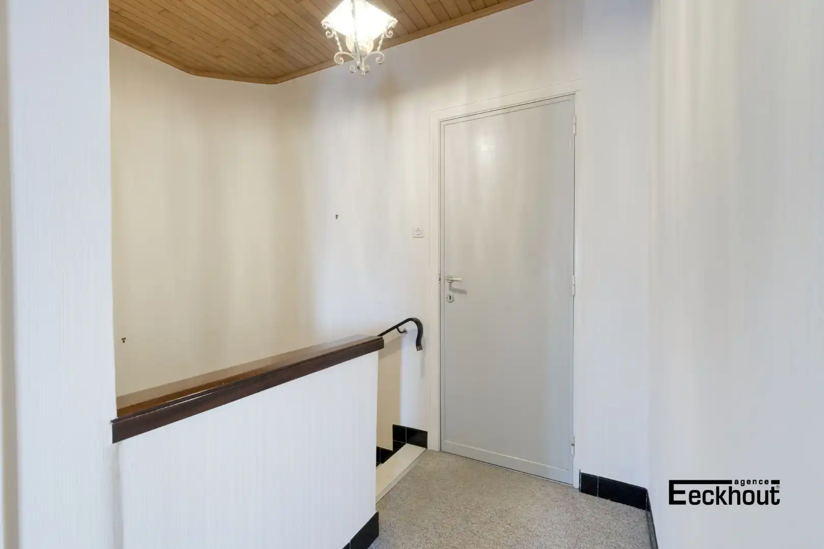 Zeer verzorgde woning met gezellige tuin in de Vuurtorenwijk te Oostende. foto 11