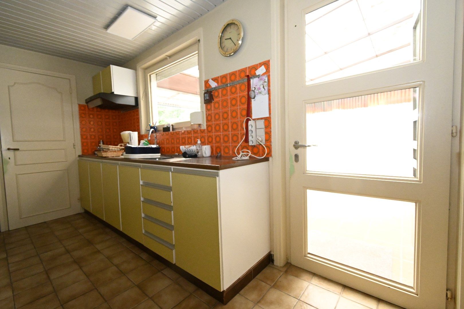 Rijwoning met garage en tuinterras gelegen rand centrum Maldegem foto 6