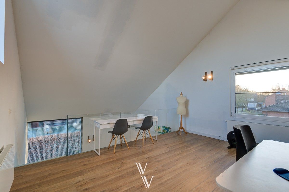 Instapklare woning met 3 slaapkamers te Grobbendonk foto 16