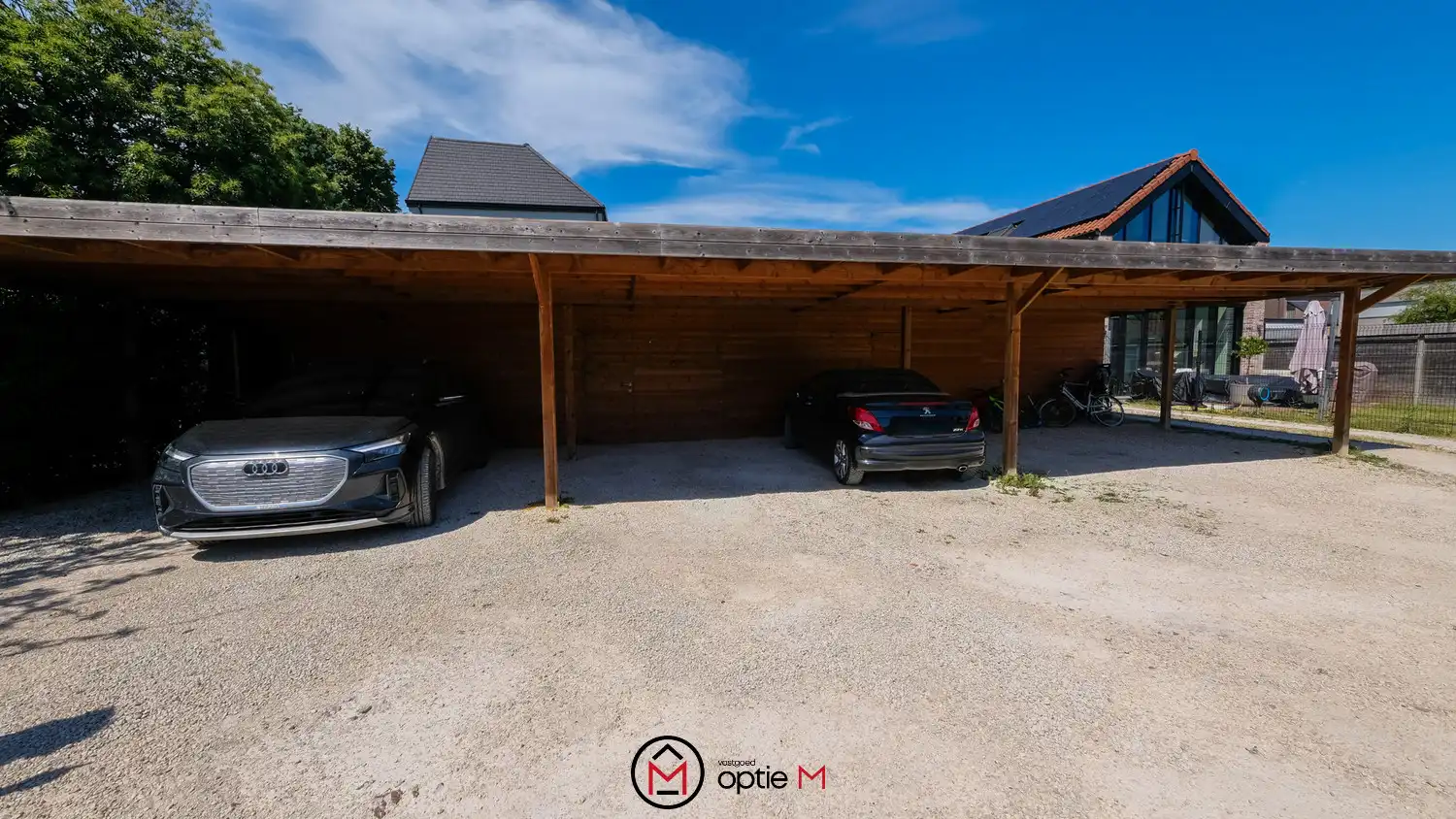 Gesloten woning te huur in Eigenbilzen (Bilzen-Hoeselt) – Instapklaar met drie slaapkamers, tuin en carport foto 16