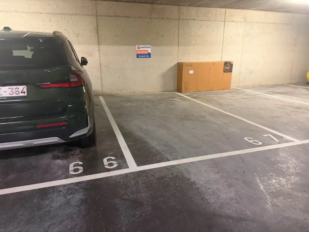 Parkeerplaats te huur Nijverheidstraat 4 - 8620 Nieuwpoort
