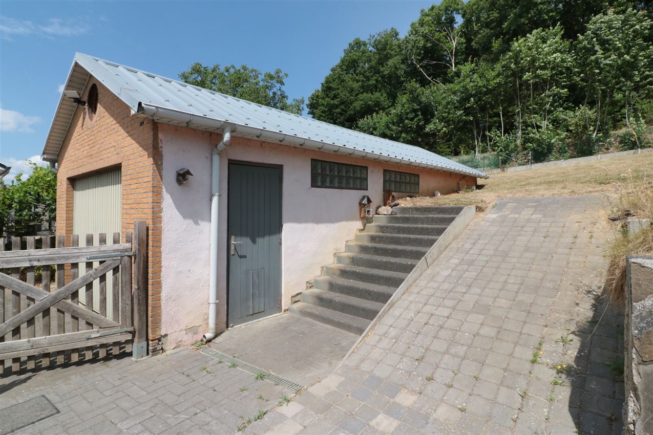 Uniek gelegen woning met 1 grote en 2 kleine slpk., rustige tuin foto 30