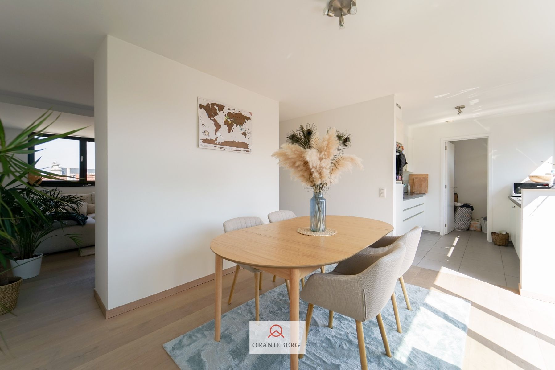 Ruim 2-slaapkamer appartement met terras centrum-Gent nabij Zuid foto 8