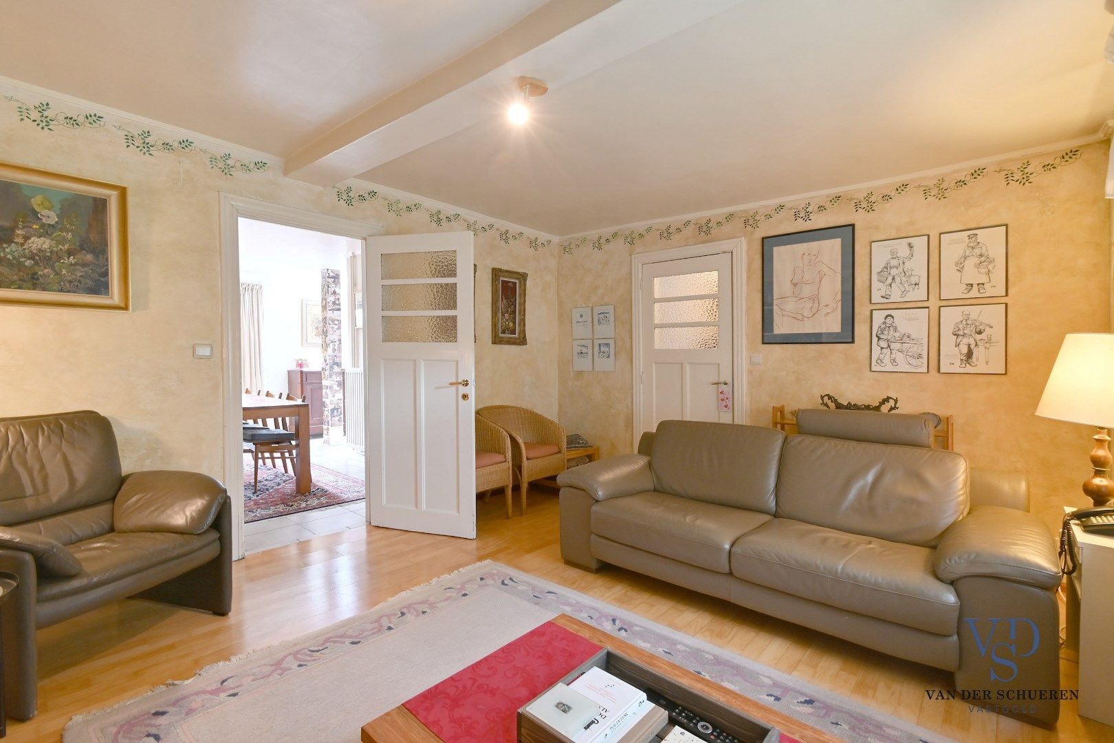Charmante woning op royaal perceel van 1.618 m² foto 14