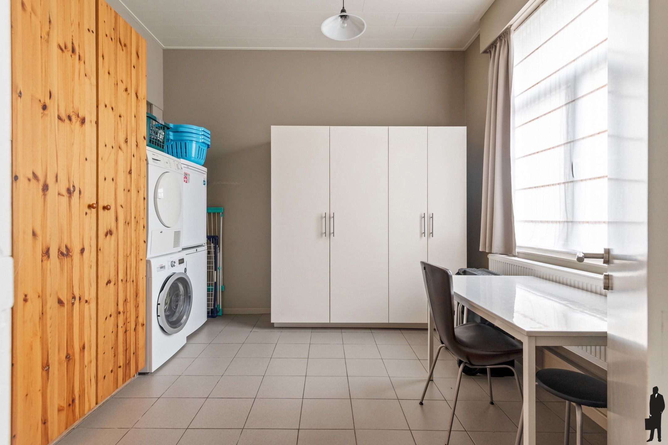 HOB met 4 slpks, bureau en prachtige tuin in centrum Edegem foto 27