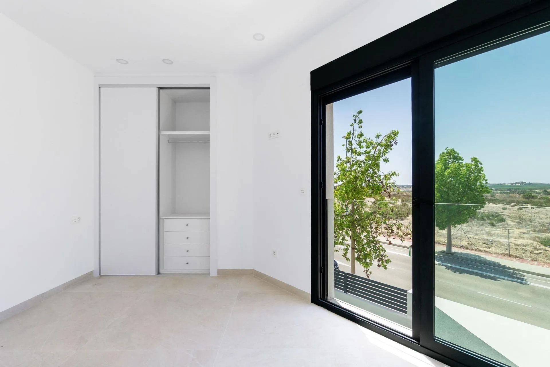 Ontdek jouw droomhuis: exclusieve halfvrijstaande villa met privézwembad in Benijofar! foto 10