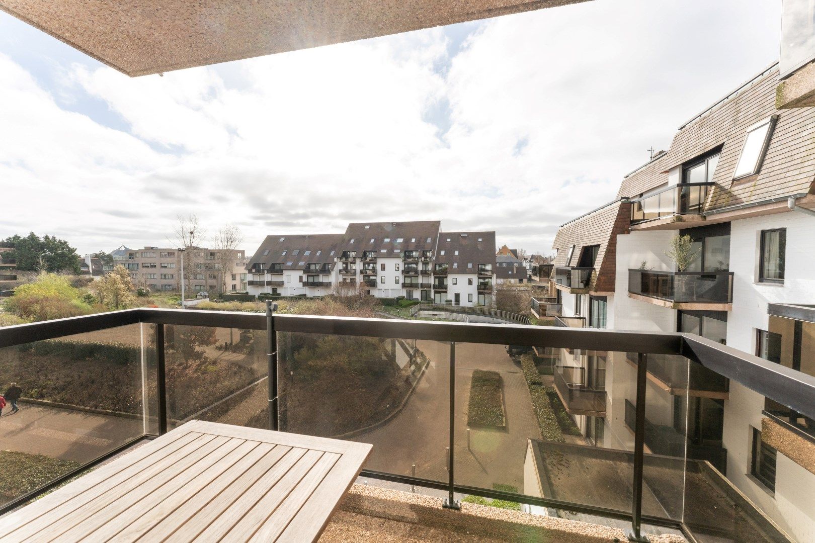 Modern verzorgd appartement met prachtig zeezicht en zonneterras ! foto 11