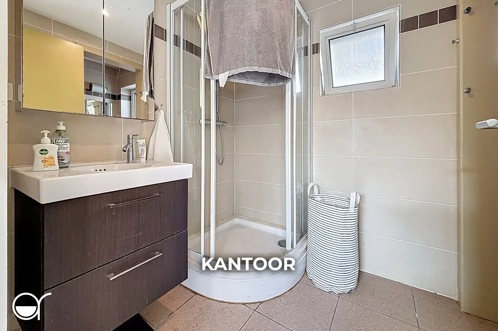 Te renoveren gebouw met 3 entiteiten foto 19