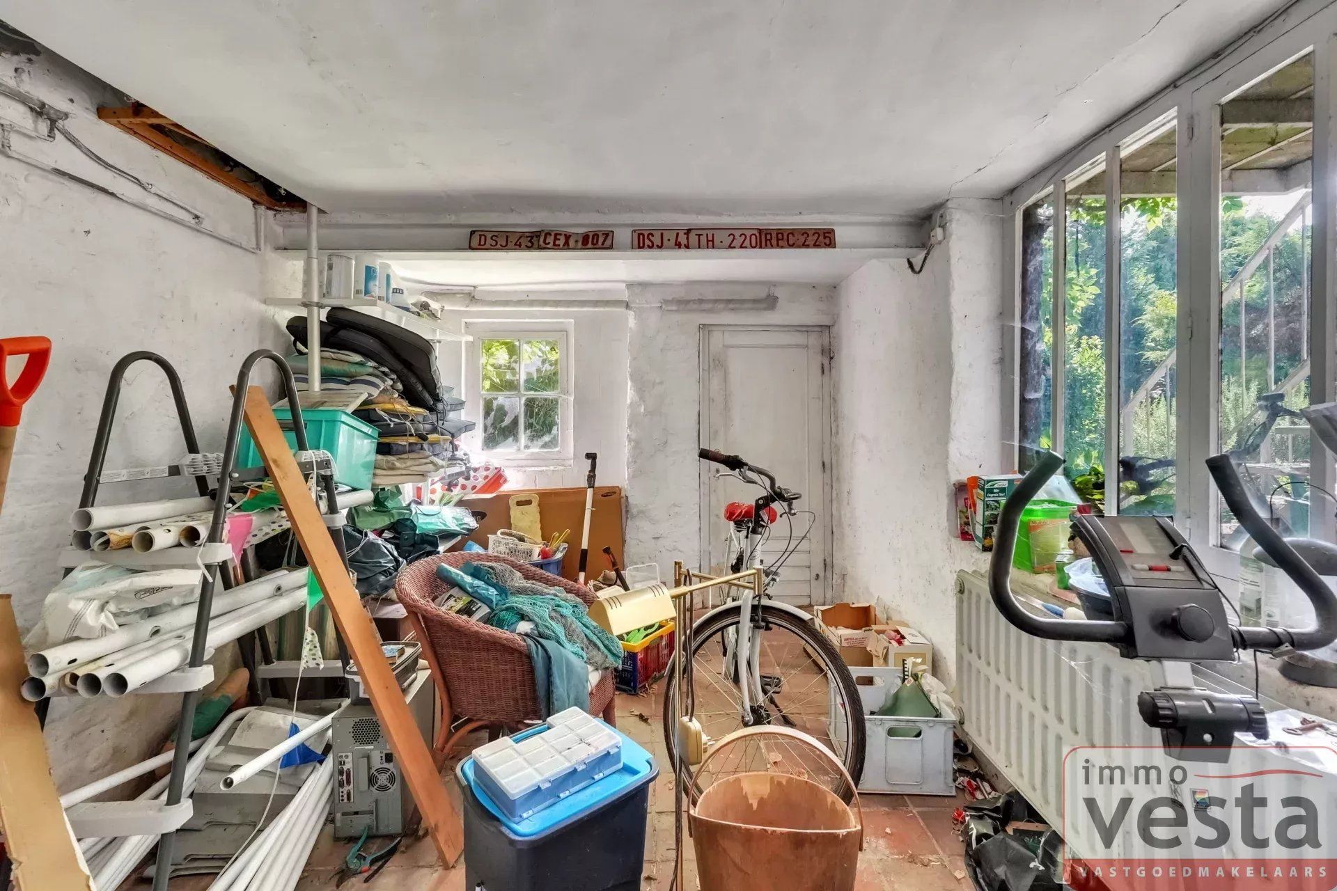 Statige herenwoning aan de stadsrand foto 25