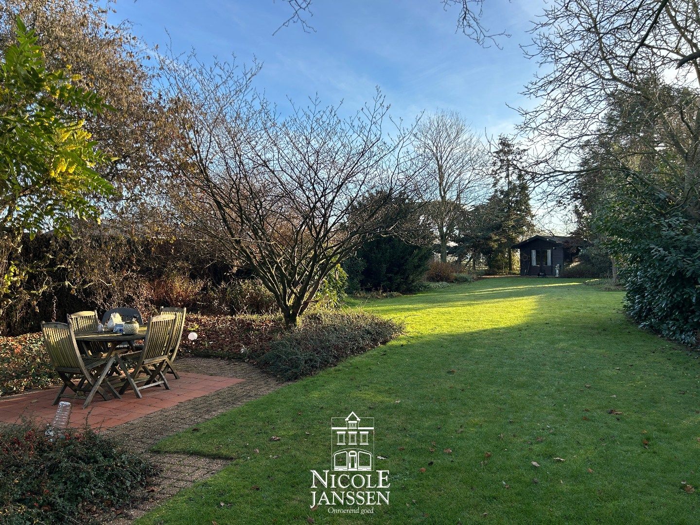 Verzorgde vrijstaande split-level woning foto 25