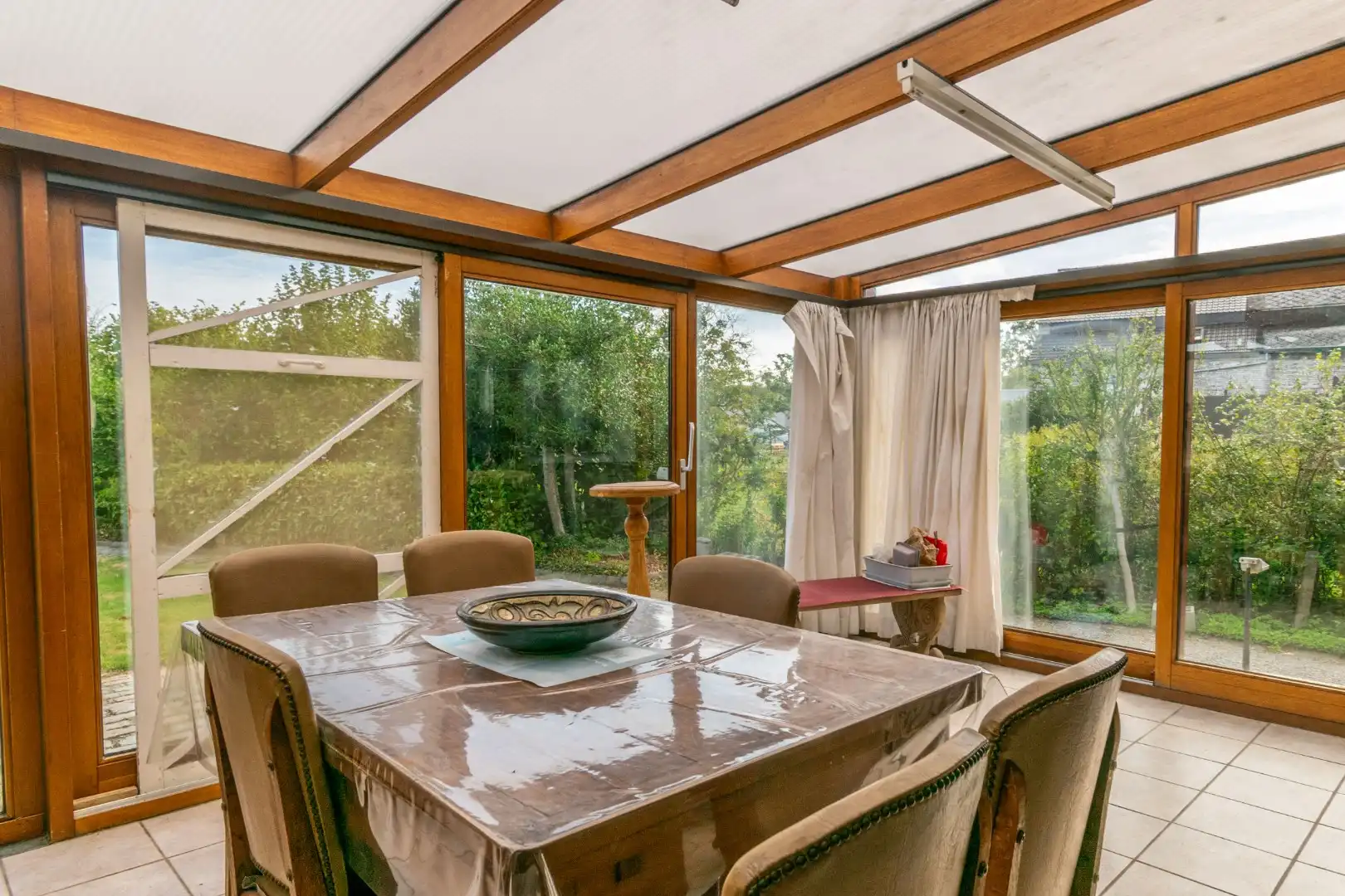 RUIME WONING MET 3 SLAAPKAMERS, GARAGE & TUIN ! foto 18
