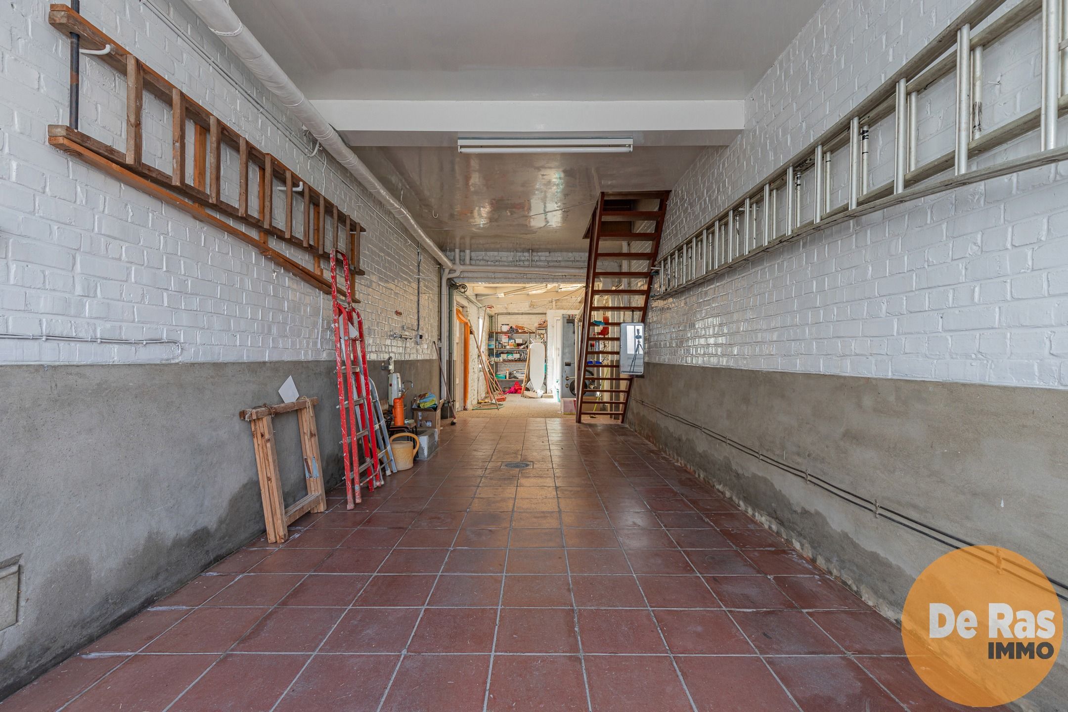 RESSEGEM - Stevige gezinswoning met 3 slpks, tuin en garage foto 24