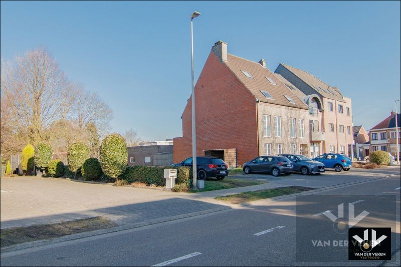 Rustig en toch centraal gelegen projectgrond met diverse mogelijkheden op 4 aren 7 centiaren in het centrum van Diepenbeek! foto 5