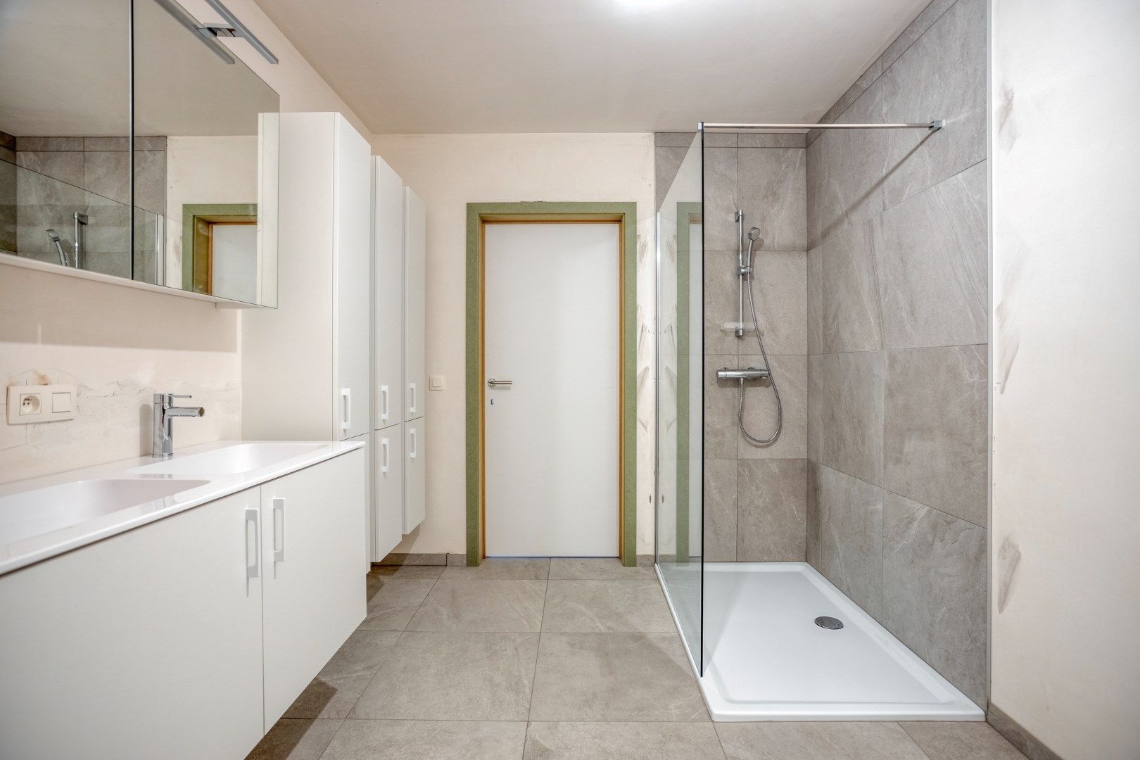 Energiezuinige, moderne nieuwbouwwoning te Tongeren  foto 15