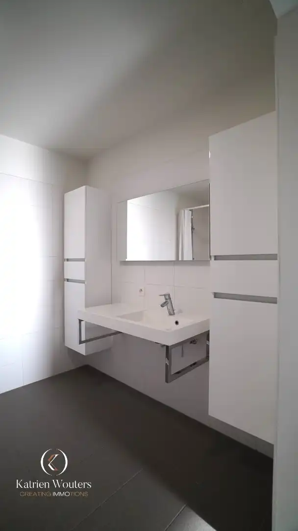 Erkend assistentie-appartement met terras in hartje Wellen foto 13