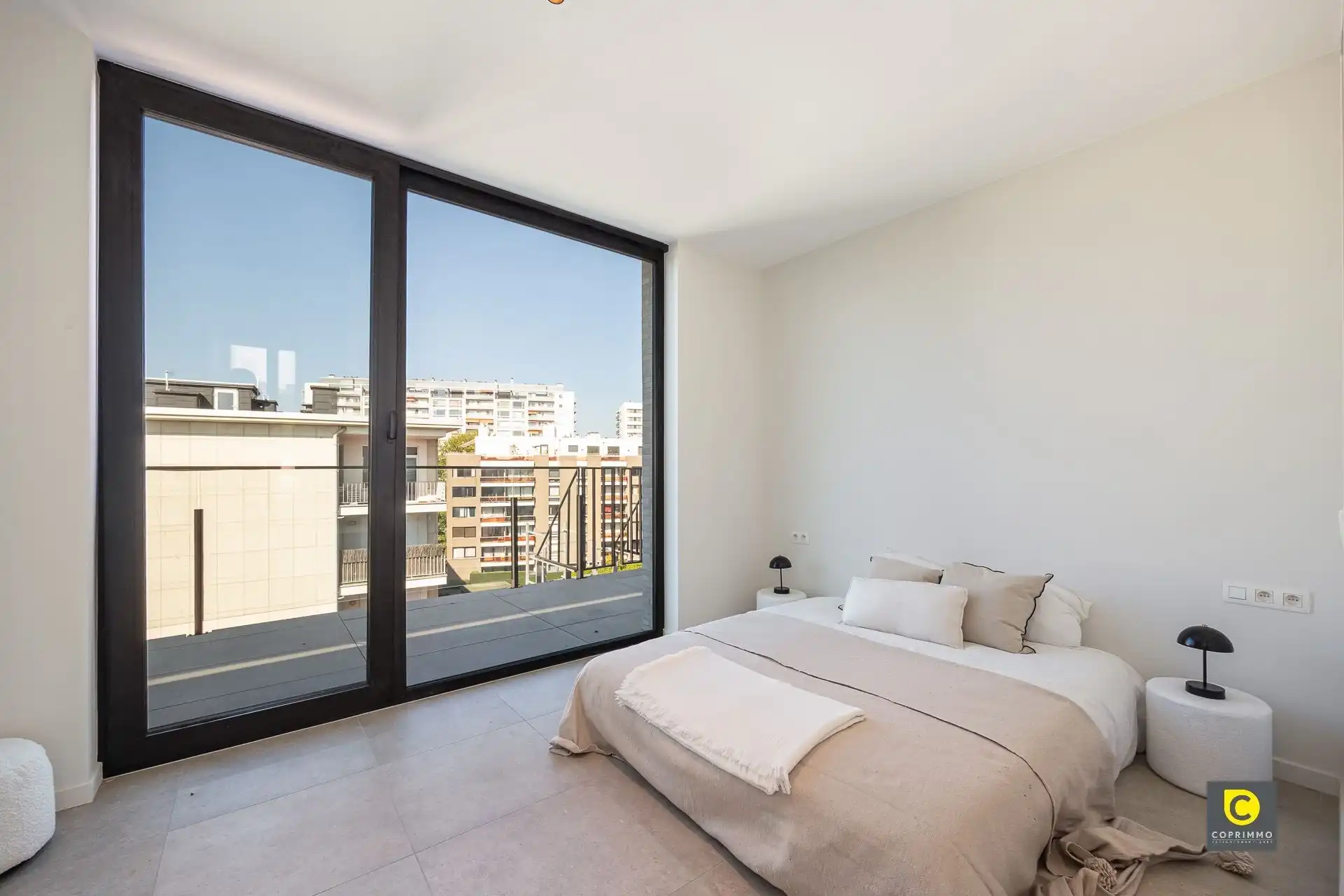 luxueus nieuwbouw penthouse met giga terras foto 10